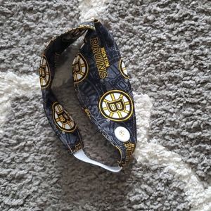 Bruins headband.
